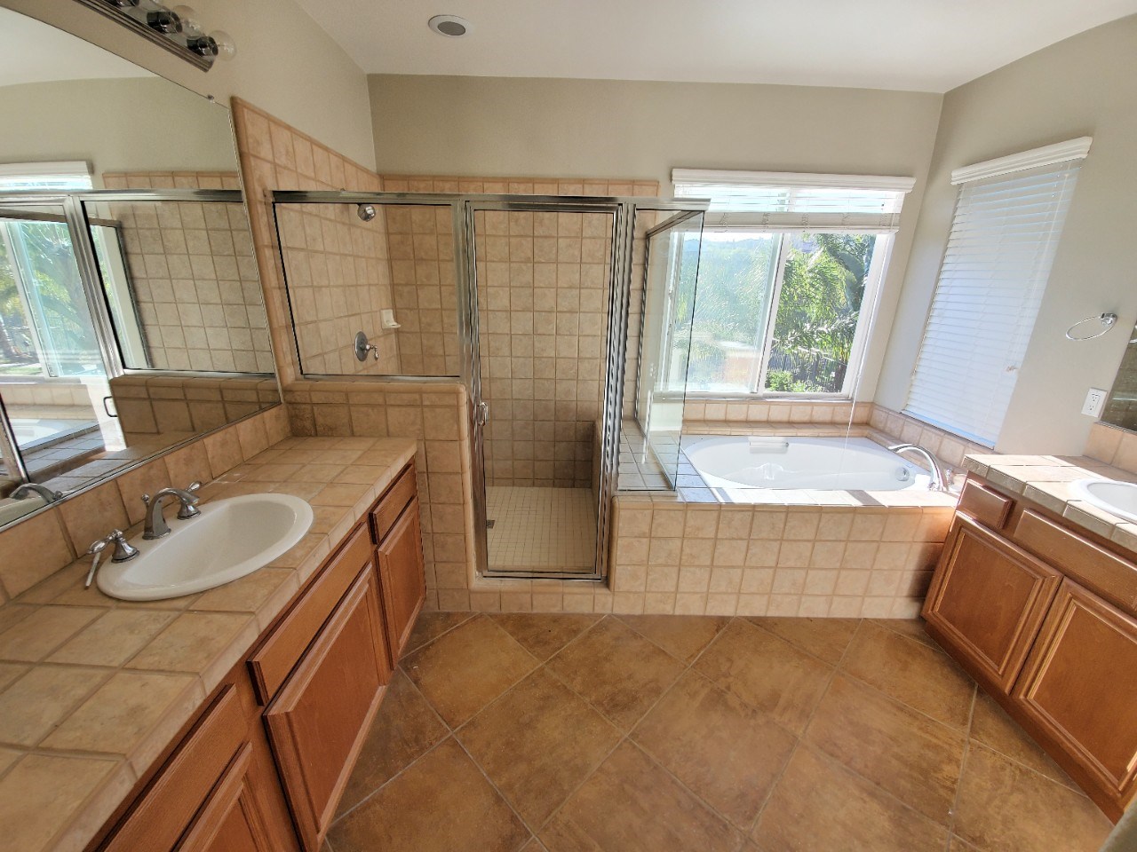 Kraft — Bathroom Reveal — before remodel